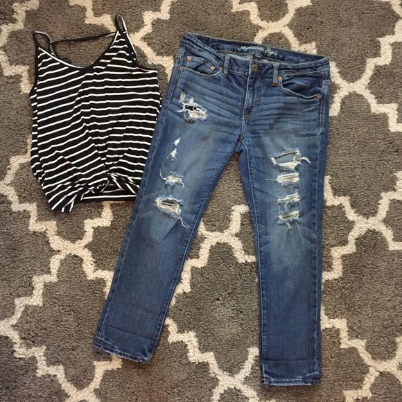 American Eagle Outfitters Denim - American Eagle Slouchy Crop Jeans